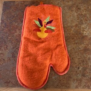 Crate&Barrel Orange Turkey Felt Mitt